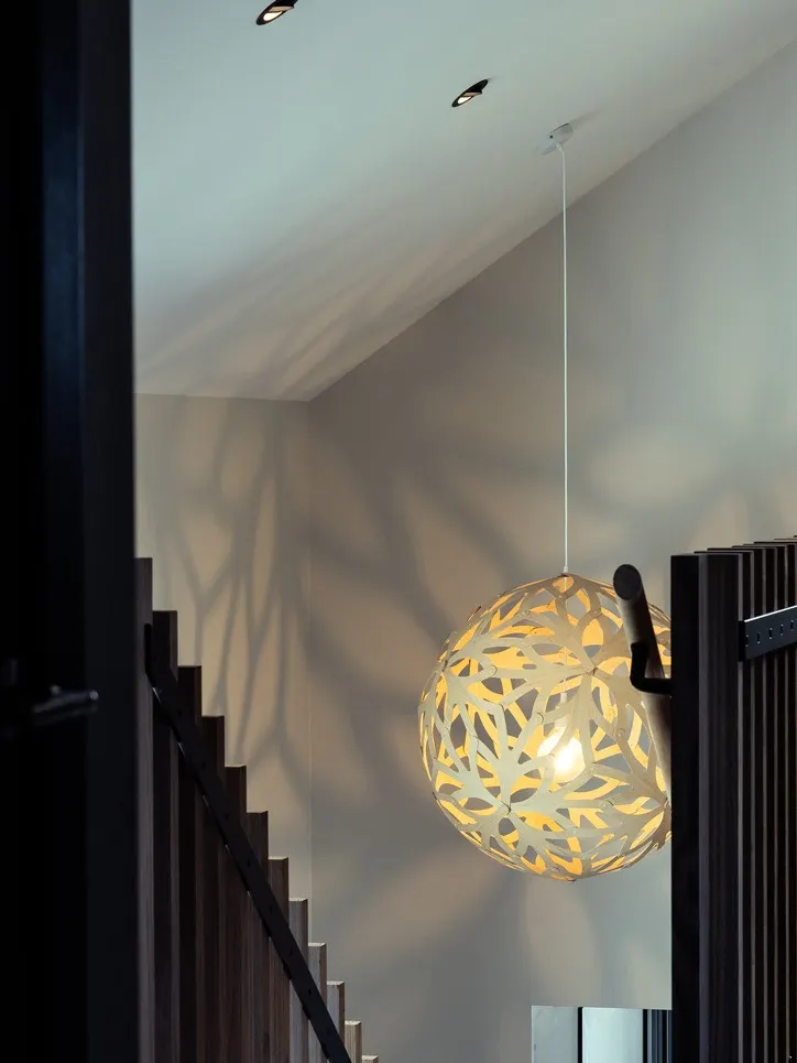 Drysdale Road pendant light detail, Queenstown